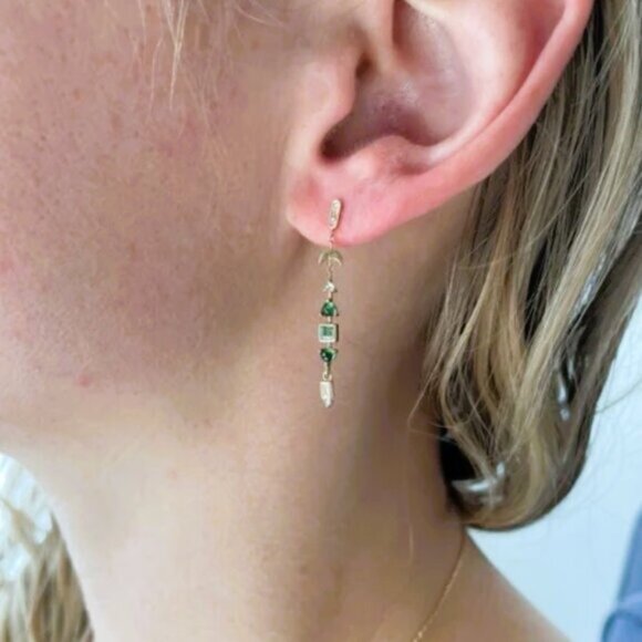 Gorgeous Dangle Earrings Gold w/Green Zircon Moon Celestial Jewelry BEAUTIFUL - Picture 11 of 12